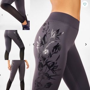 Fabletics NWT leggings M ultracool floral 7/8